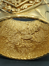 Charger l'image dans la galerie, Manchette Vintage Chanel circa 90