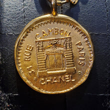 Charger l'image dans la galerie, Sautoir Chanel Vintage "Rue Cambon"
