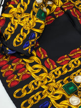 Charger l'image dans la galerie, Chanel Scarf