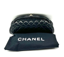 Cargar imagen en el visor de la galería, Chanel Pouch