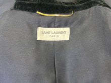 Cargar imagen en el visor de la galería, Saint Laurent Velvet Blazer