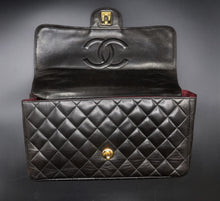 Cargar imagen en el visor de la galería, Coco Handle Bag