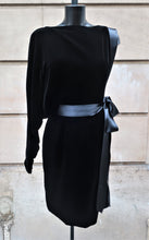 Carica l'immagine nel visualizzatore di Gallery, Alexandre Vauthier Dress