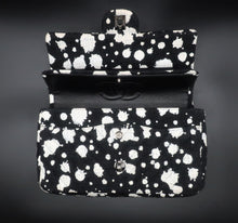Charger l'image dans la galerie, Chanel Splatter Paint B&W Tweed Bag