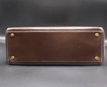 Charger l'image dans la galerie, Hermès Brown Kelly Bag 32 CM