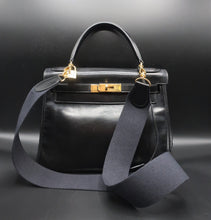 Charger l'image dans la galerie, Hermès Black Kelly Bag 28 CM
