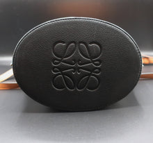 Charger l'image dans la galerie, Loewe Gate Bucket Bag