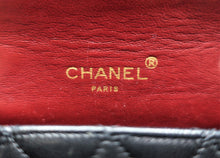 Charger l'image dans la galerie, Chanel Mini Flap Bag