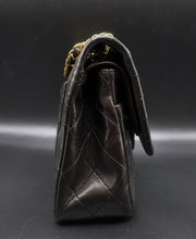 Charger l'image dans la galerie, Chanel Timeless Bag 25 CM