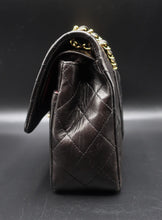 Charger l'image dans la galerie, Chanel Timeless Bag 25 CM
