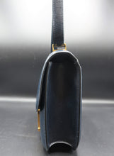 Cargar imagen en el visor de la galería, Hermès 24 CM Constance Bag