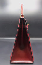 Charger l'image dans la galerie, Hermès Kelly Bag 32 CM