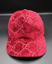 Cargar imagen en el visor de la galería, Gucci GG Velvet Cap