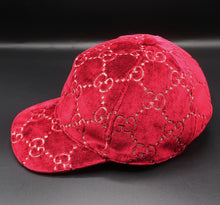 Cargar imagen en el visor de la galería, Gucci GG Velvet Cap