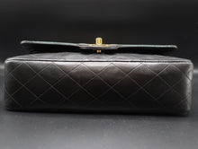 Charger l'image dans la galerie, Chanel Double-Flap Bag 25 CM