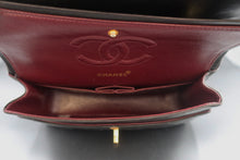 Charger l'image dans la galerie, Chanel Double-Flap Bag 25 CM