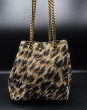 Cargar imagen en el visor de la galería, Saint Laurent Bucket Bag