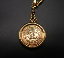 Load image into Gallery viewer, Chanel Chain Belt