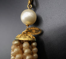 Load image into Gallery viewer, Chanel Pearl Chain Belt
