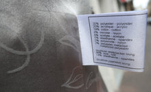 Carica l'immagine nel visualizzatore di Gallery, Chanel Tweed Jacket