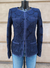 Carica l'immagine nel visualizzatore di Gallery, Chanel Camellia Jacket