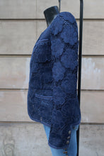 Carica l'immagine nel visualizzatore di Gallery, Chanel Camellia Jacket