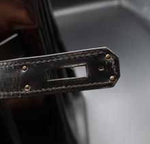 Charger l'image dans la galerie, Hermès Kelly Bag 32 CM