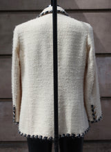 Carica l'immagine nel visualizzatore di Gallery, Chanel Tweed Jacket