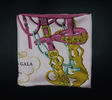 Carica l'immagine nel visualizzatore di Gallery, Hermès Brides de Gala Pink Scarf