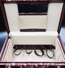 Charger l'image dans la galerie, Dior Monogram Vanity Trunk