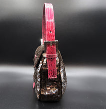 Charger l'image dans la galerie, Fendi Sequin Baguette Shoulder Bag