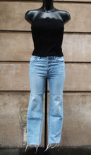 Charger l'image dans la galerie, Chanel Lace Corset Top