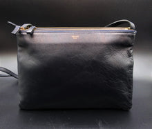Charger l'image dans la galerie, Celine Trio Bag