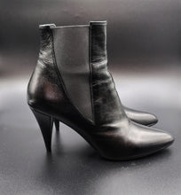 Charger l'image dans la galerie, Saint Laurent Ankle Boots