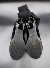Cargar imagen en el visor de la galería, Chanel Black Patent Leather Sock Boots