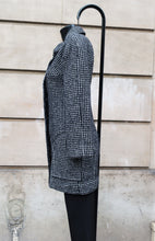 Cargar imagen en el visor de la galería, Chanel Black & White Coat