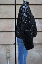 Carica l'immagine nel visualizzatore di Gallery, 9. Chanel Black Sequin Jacket