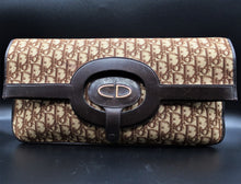 Charger l'image dans la galerie, Dior Fold Over Envelope Clutch