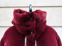 Charger l'image dans la galerie, Stella McCartney Velvet Puffer Jacket