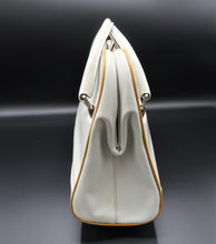 Charger l'image dans la galerie, 3. Vintage Prada White Leather Bag