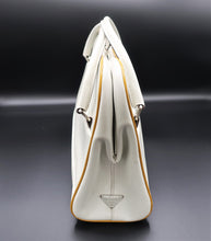 Charger l'image dans la galerie, 3. Vintage Prada White Leather Bag