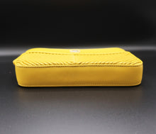 Charger l'image dans la galerie, Chanel Yellow Chain Wallet