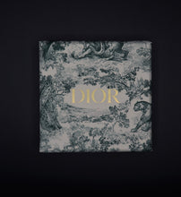 Load image into Gallery viewer, Dior "Mise en Dior" No. 8 Earring