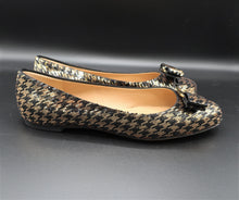 Charger l'image dans la galerie, Salvatore Ferragamo Varina Coo Flats
