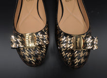 Charger l'image dans la galerie, Salvatore Ferragamo Varina Coo Flats