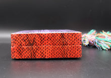 Cargar imagen en el visor de la galería, Tonya Hawkes Kika Bag