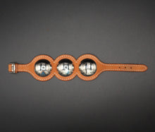 Load image into Gallery viewer, Hèrmes Leather Bracelet