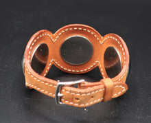 Load image into Gallery viewer, Hèrmes Leather Bracelet