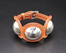 Load image into Gallery viewer, Hèrmes Leather Bracelet