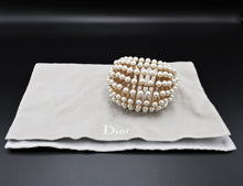 Charger l'image dans la galerie, Christian Dior Couture Pearl Bracelet
